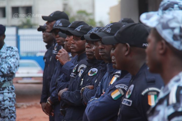 Côte D&Rsquo;Ivoire : Un Policier En Prison Pour Avoir Racketté 500 F