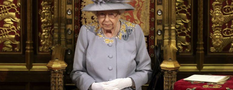 Elizabeth II a 95 ans elle refuse un prix pour personnes agees 770x297 - Elizabeth II : à 95 ans, elle refuse un prix pour personnes âgées