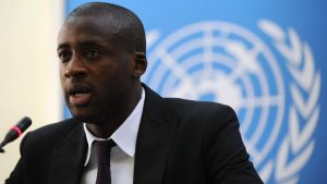 Fc Barcelone : Yaya Touré Candidat Pour Coacher Le Club