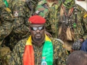 Guinée: Après L&Rsquo;Armée, Doumbouya S’en Prend Aux Douaniers