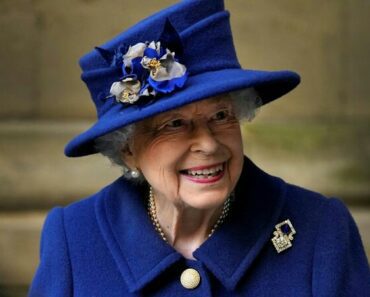 La Reine Elizabeth II hospitalisée en urgence
