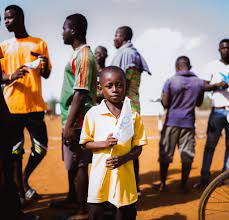 Le Burkina Faso ordonne la suspension des programmes d’aide du Conseil norvégien pour les réfugiés