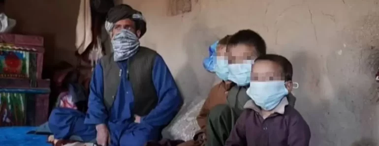 Afghanistan : Des Parents Vendent Leur Bébé Pour Nourrir Leurs Autres Enfants