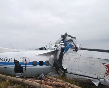 Russie : 16 Morts Dans Un Accident D&Rsquo;Avion