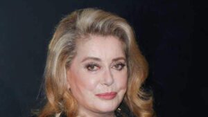 « C&Rsquo;Est Une Violence, Une Tragédie » : Catherine Deneuve Évoque La Naissance De Son Fils Christian