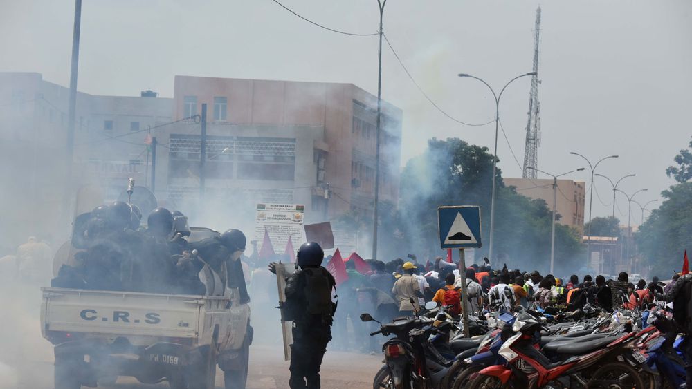 Burkina Faso Des Gaz Lacrymogènes Attaques Islamistesburkina Faso Des Gaz Lacrymogènes Attaques Islamistes