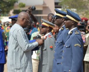 Burkina Faso : Face À Une « Armée Corrompue Et Politisée, Des Mesures Fortes Doivent Être Prises »