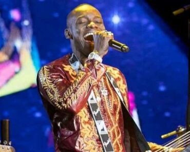 Concert live de Sidiki Diabaté à Bamako en décembre