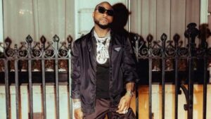 Pour Son Anniversaire, Davido A Reçu Près De 128 Millions De Nairas En Moins D&Rsquo;Une Heure