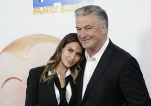 Drame De « Rust » : L’épouse D’alec Baldwin Fait Une Révélation