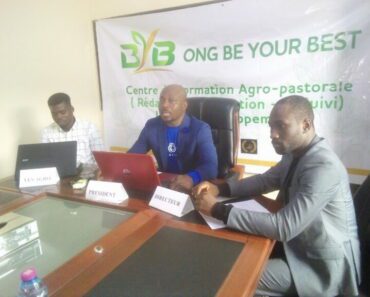 L’association togolaise Be Your Best lance sa formation en aviculture pour les jeunes