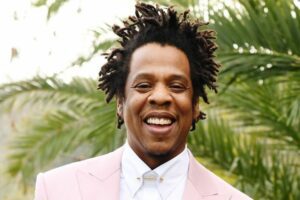 Jay-Z de retour sur Instagram : Le rappeur pose un acte choquant