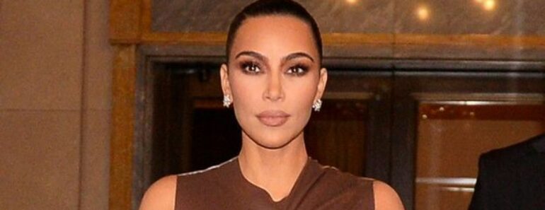 Kim Kardashian se moque mariages ratésun discours