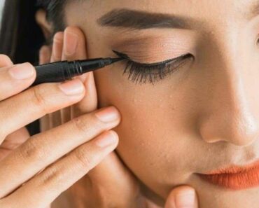 Maquillage : Voici Les Conseils Importants Pour Obtenir Un Eye-Liner Absolument Parfait À Chaque Fois !