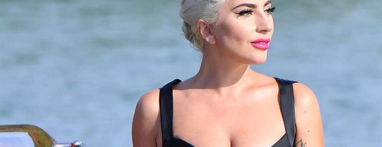 New York : Lady Gaga Presque Nue Dans Les Rues (Photos)