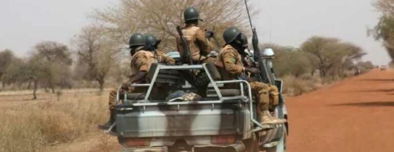Burkina: Les Attaques Djihadistes Tuent Au Moins 20 Personnes