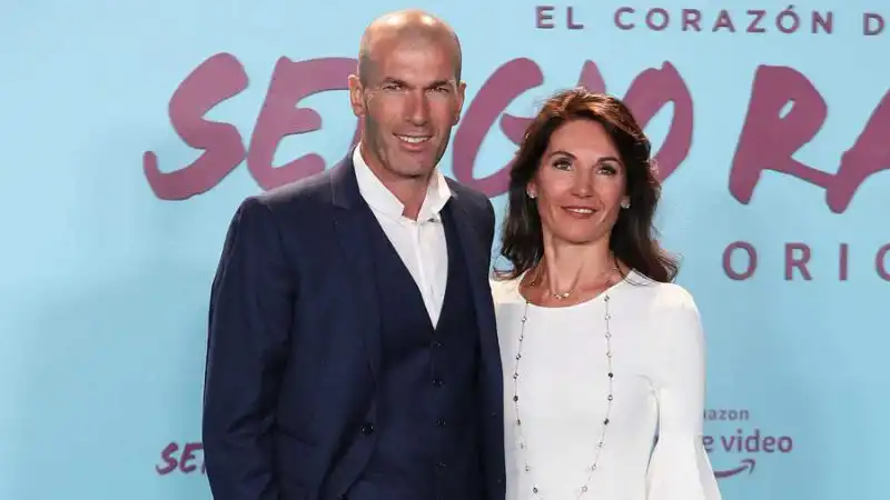 Zinedine Zidane : Sa Femme Lui Interdit D'Aller En Premier League