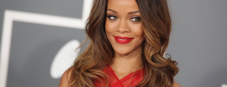 Rihanna : La Star Reçoit Un Très Grand Honneur Des Autorités De Son Pays