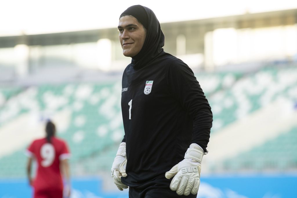 Football : L'Iran Accusé D'Avoir Fait Jouer Un Homme Dans Son Équipe Féminine De Football