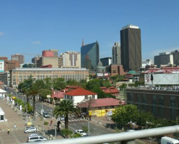 Afrique du sud: un procureur abattu par des hommes armés devant un tribunal