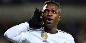 Real Madrid :  L&Rsquo;Avenir De Vinicius Au Sein Du Club