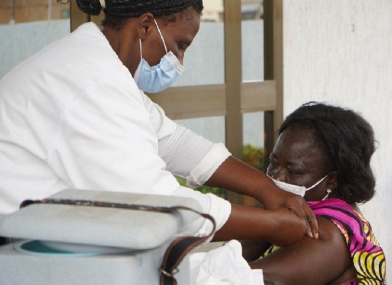 Cedeao Un Vaccin Anti Covid 19 Fabriqué Au Togo