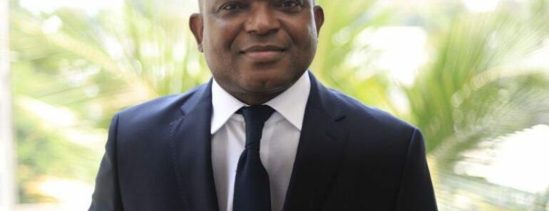 Côte D&Rsquo;Ivoire / Le Gouverneur Vincent Toh Bi Condamne Les Politiciens Du Salon