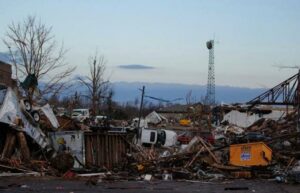 États-Unis : Une Tornade Dévastatrice Touche 227 000 Personnes