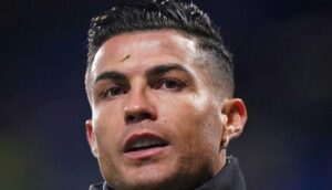 Football : Cristiano Ronaldo Très Remonté Contre France Football