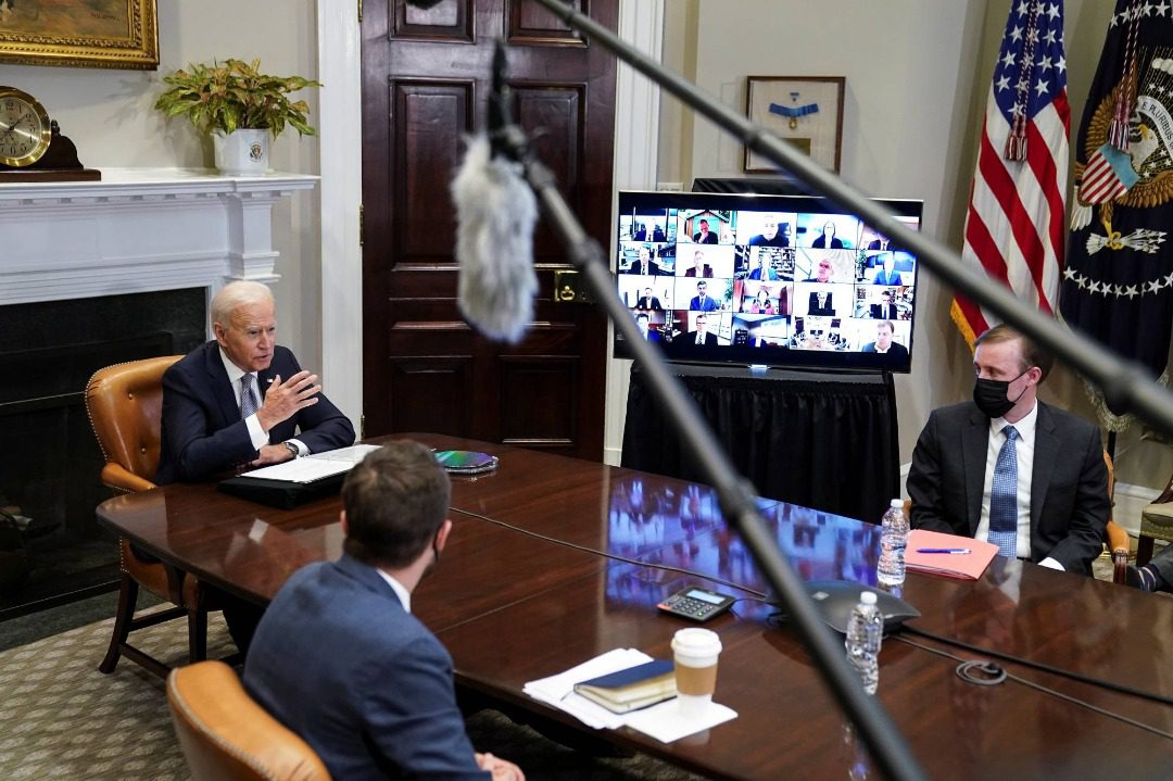 Joe Biden Premier Sommet Démocratie