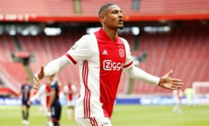 Ldc : Sébastien Haller  Est Devenu Le Premier Ivoirien À Devenir Le Meilleur Buteur De La Phase De Groupes