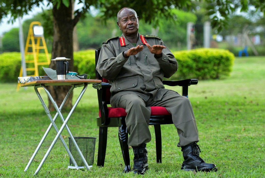 Yoweri Museveni, Président Ougandais, Contraint De Prendre Des &Quot;Congés Forcés&Quot;