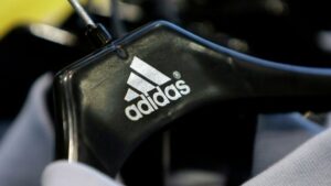 Nft : Adidas Surfe Sur La Vague Du Métavers