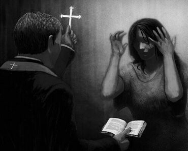 Une Femme Possédée A Subi Un Exorcisme De 9 Heures Pour La Libérer Du « Diable »