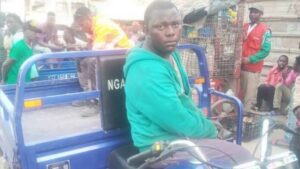 Conducteur De Tricycle, Profession À Risque À Dakar