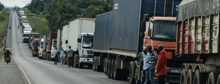 Ouganda : une ville interdit aux femmes de monter à l'avant des camions ; les raisons