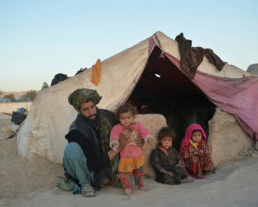 Afghanistan : Des familles donnent leurs filles en mariage pour pouvoir survivre