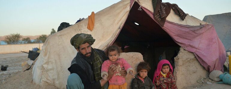 AfghanistanDes familles filles en mariage survivre 770x297 - Afghanistan : Des familles donnent leurs filles en mariage pour pouvoir survivre