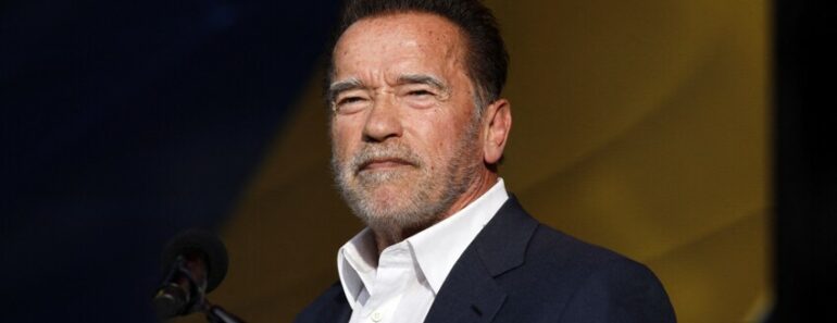 Arnold Schwarzenegger, Impliqué Dans Un Accident De Voiture À Los Angeles
