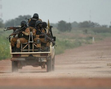 Burkina : Des Militaires Tombent Dans L’explosion D’une Mine