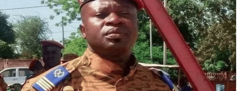 Burkina Faso : "Paul-Henri Sandaogo Damiba veut réarmer les militaires"