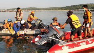 Des Dizaines De Personnes Craignent D’être Perdues Alors Qu’un Bateau De « Contrebande » Chavire Au Large De La Floride