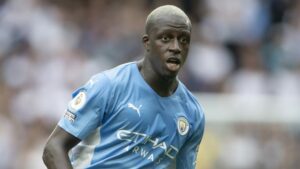 Benjamin Mendy : Le Défenseur De Man City Révèle Avoir Un Petit Pén!S