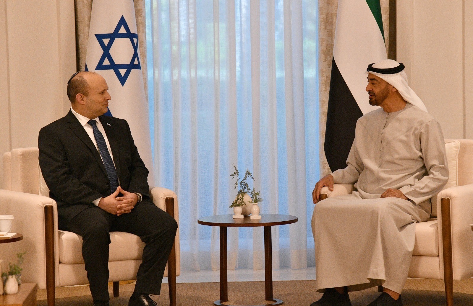 Le Premier Ministre Le Prince Héritier Israélien Attaques Des Houthis Contre Émirats Arabes Unis