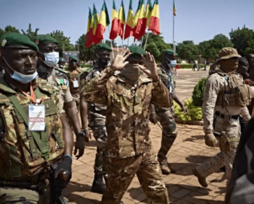 Mali : La Société Civile Tend La Main À La Junte Militaire Après Les Sanctions De La Cedeao