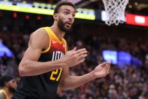 Nba : L&Rsquo;Incroyable Panier De Rudy Gobert… Juste Après Les Sirènes (Vidéo)