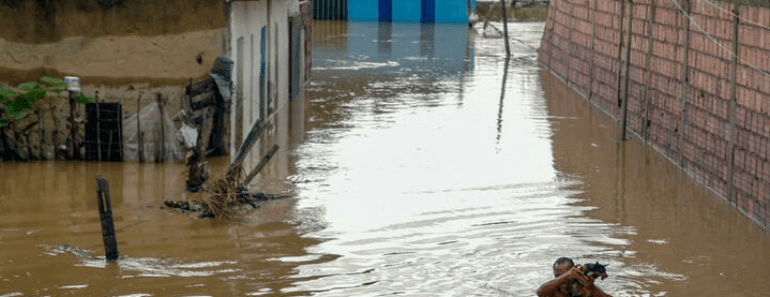 Pluies au Brésil les inondationse São Paulo 19 morts et détruisent des maisons 770x297 - Pluies au Brésil : les inondations de São Paulo font 19 morts et détruisent des maisons