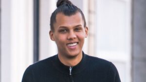 De Quoi Souffre Concrètement Stromae ? Un Membre De Son Équipe Se Confie