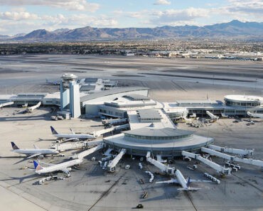 Usa : L&Rsquo;Aéroport De Las Vegas Rebaptisé En Mémoire D&Rsquo;Un Ancien Leader Du Sénat