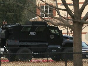 Usa: Quatre Personnes Prises En Otage Dans Une Synagogue Du Texas